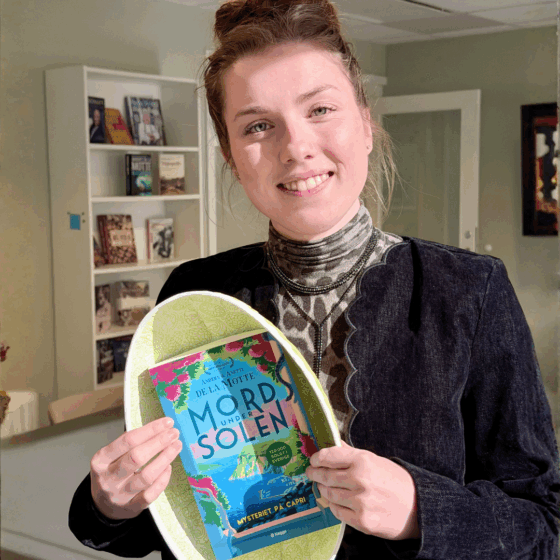 Skikkelig kosekrim: Ingeborg anbefaler «Mysteriet på Capri»